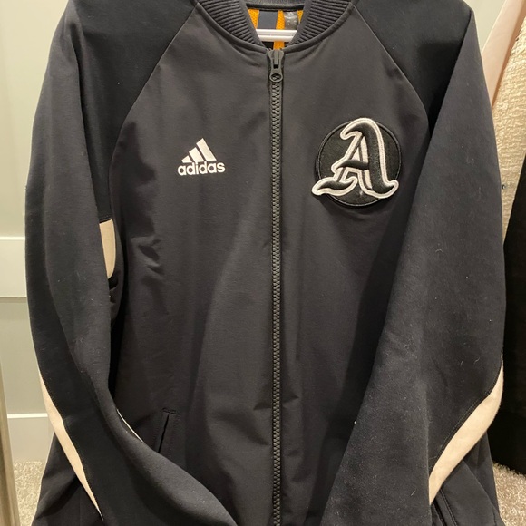 ADIDAS VCRT BOMBER JACKET (BRAND NEW) - Picture 3 of 9